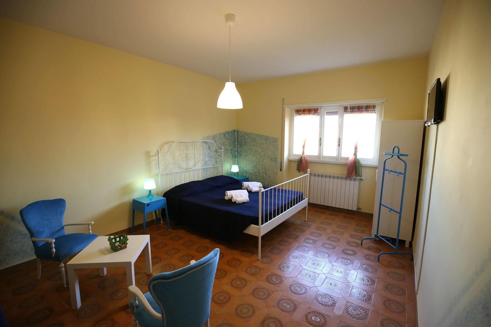 Guest house Next Stop Roma Affittacamere Da Me 2*